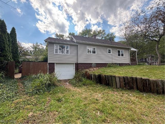 House for sale in Green, Summit County