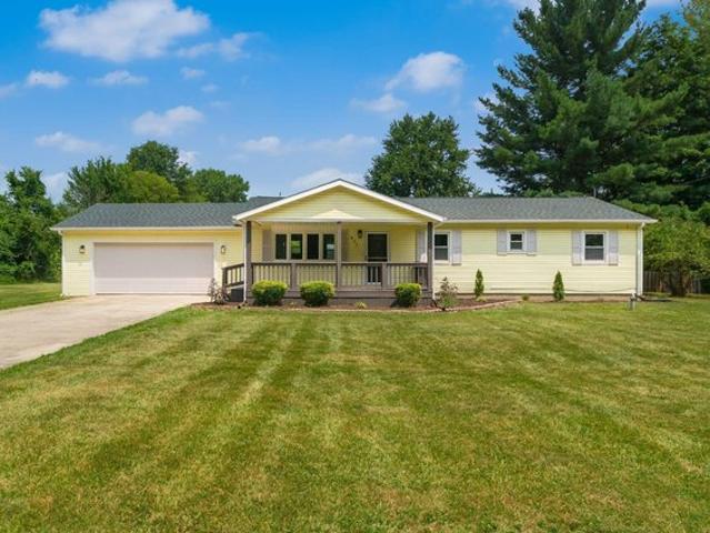 House for sale in Ashley, Ohio