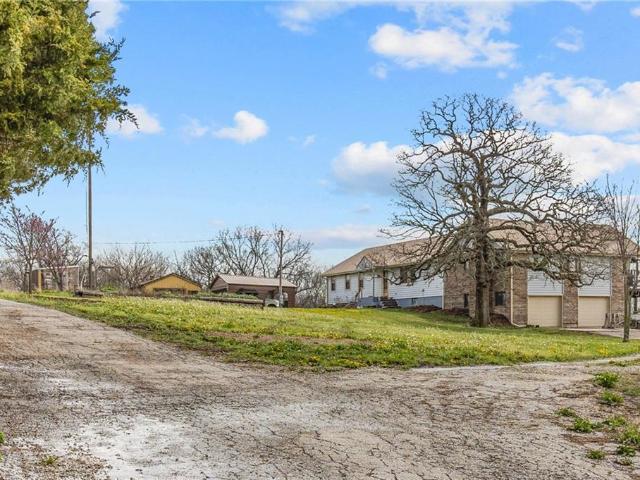 House for sale in Centerview, Missouri