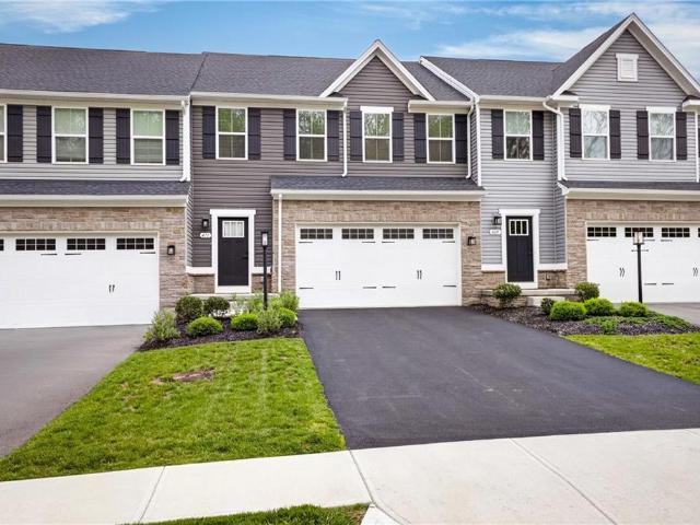 Townhouse for sale in Lawrence, Pennsylvania
