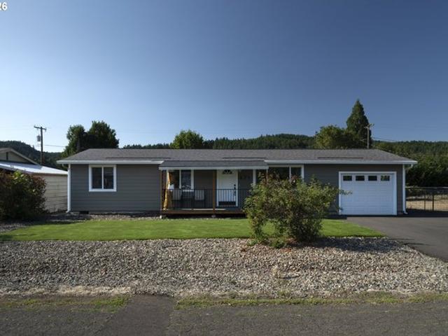 House for sale in Oregonia