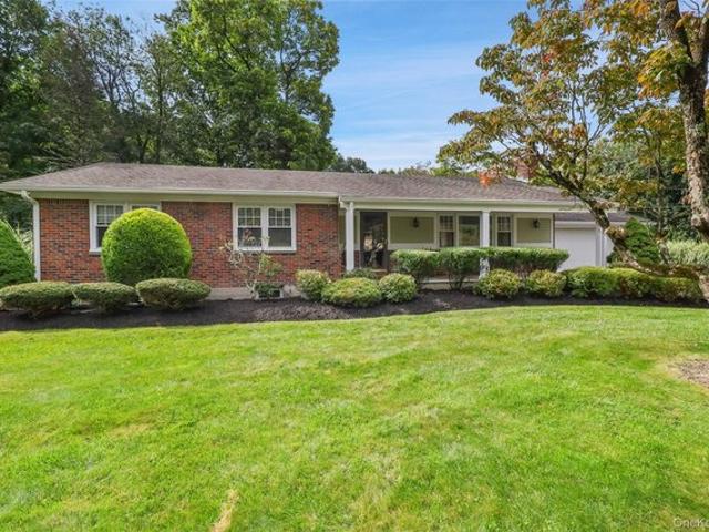 House for sale in Cortlandt Manor, New York