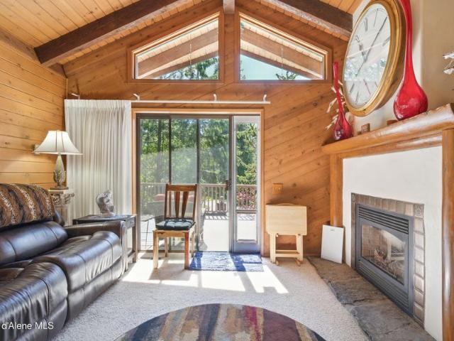 House for sale in Sandpoint