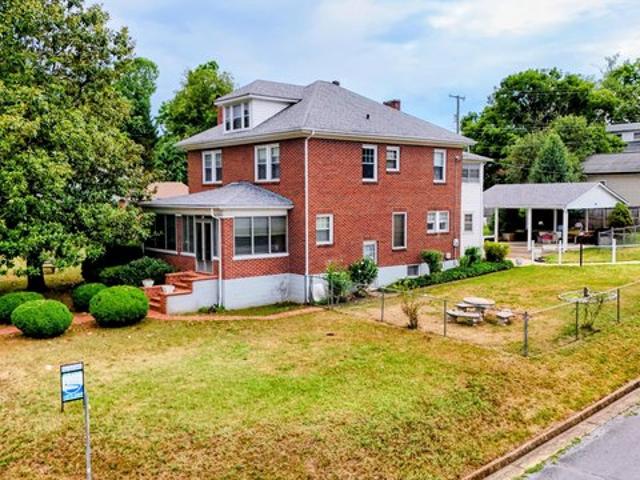House for sale in Virginia