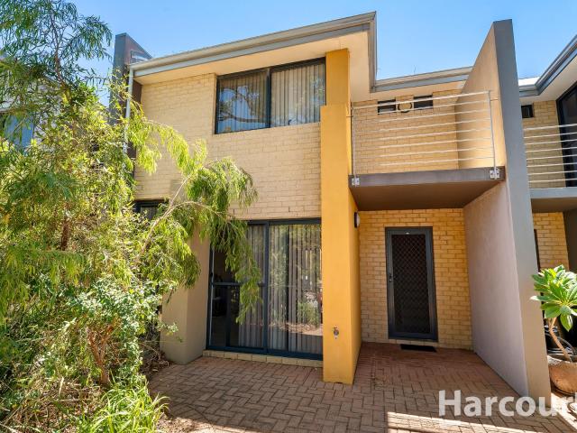 House for sale in Parklands, Western Australia