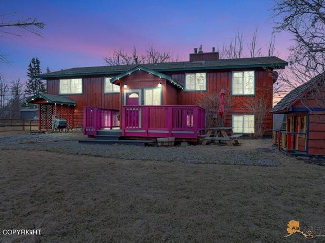 House for sale in Palmer