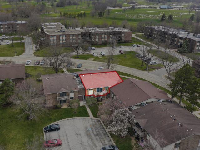 Condo for sale in Glen Ellyn, Illinois
