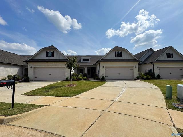 Townhouse for sale in Huntsville, Alabama