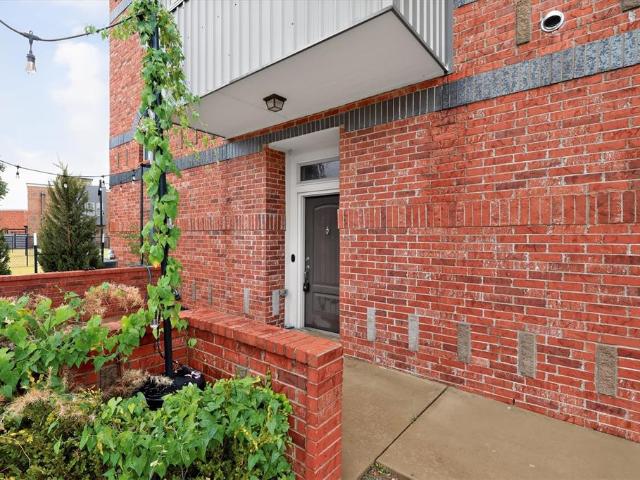 Townhouse for sale in Edmond, Oklahoma