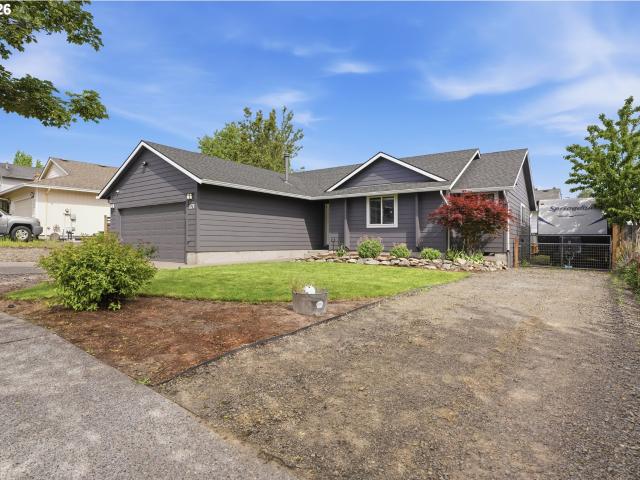House for sale in Oregonia