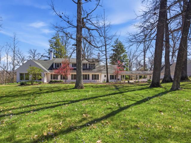 House for sale in Edgar, Illinois