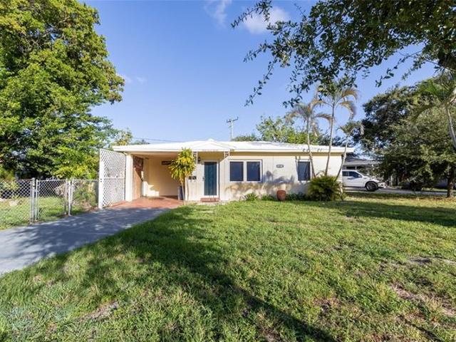 House for sale in Oakland Park, Florida