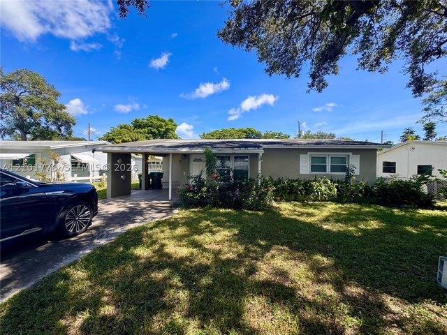 House for sale in Avon Park, Dania Beach