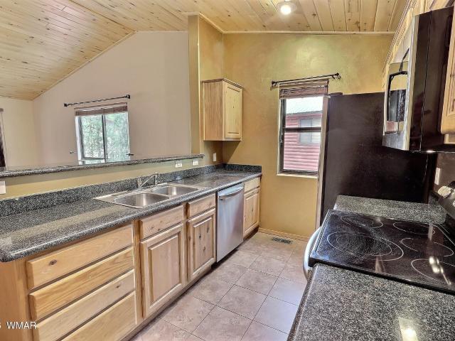 House for sale in Navajo, Arizona