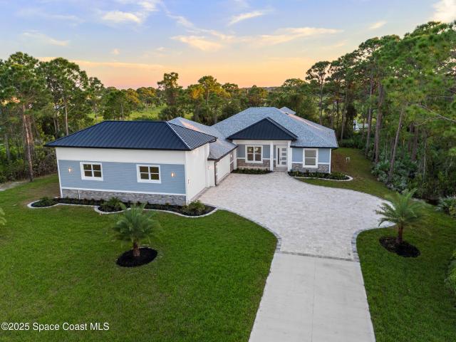 House for sale in Grant, Florida