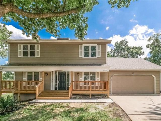 House for sale in Grandview, Missouri
