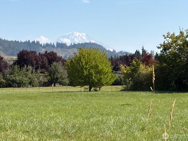 House for sale in Sumner, Pierce County