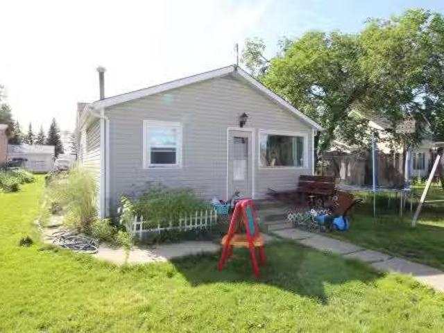 House for sale in Mayerthorpe, Alberta