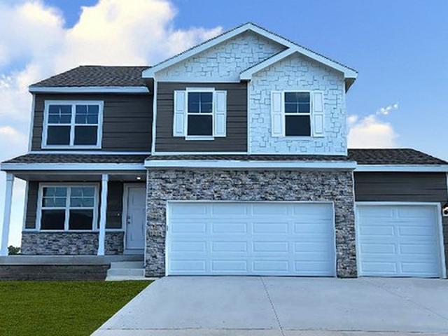House for sale in Urbandale, Iowa
