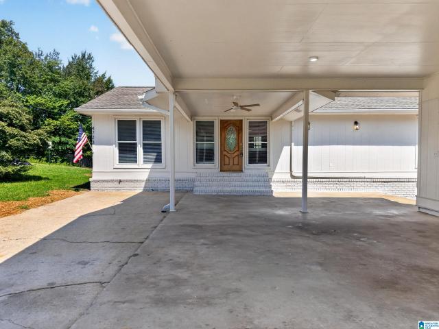 House for sale in Ohatchee, Alabama