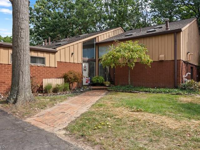 Condo for sale in Lorain, Ohio