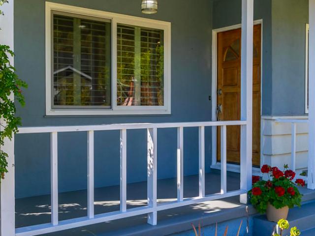 Property for rent in La Canada Flintridge, California