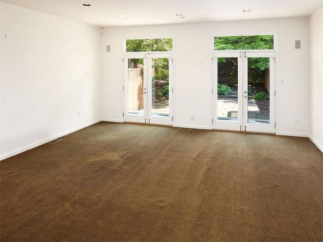 Townhouse for sale in Pittsburgh