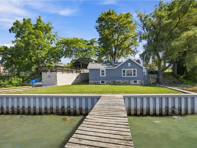 House for sale in Town of Romulus, Town of Varick