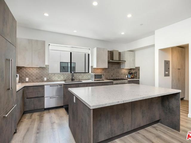 House for sale in Canoga Park, California