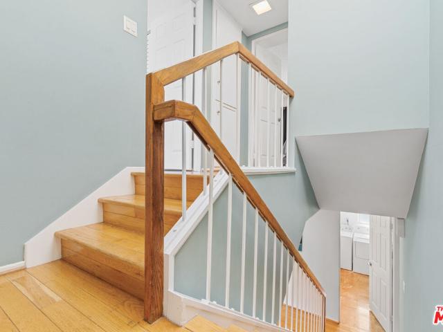 Townhouse for rent in Canoga Park, California