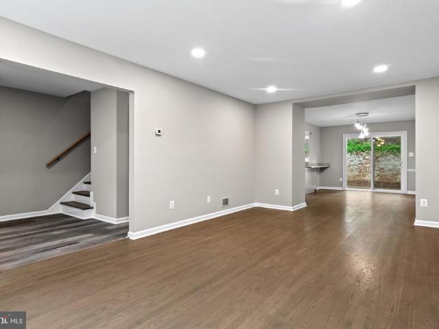 Townhouse for sale in Annandale