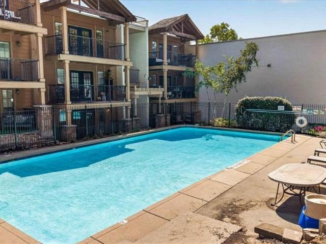 Condo for sale in West Plaza, Kansas City