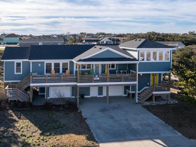 House for sale in Kitty Hawk, North Carolina