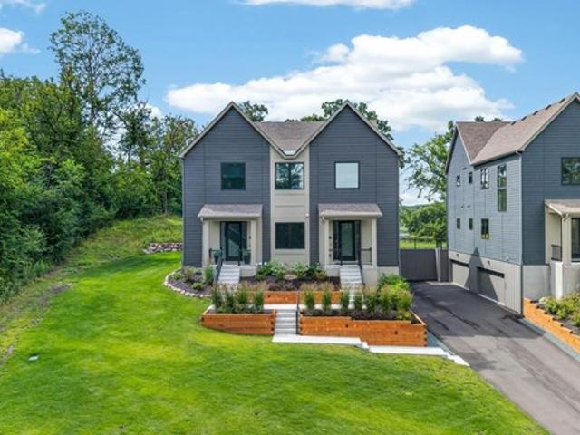 Townhouse for sale in Savage, Minnesota