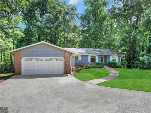 House for sale in Lilburn, Gwinnett County