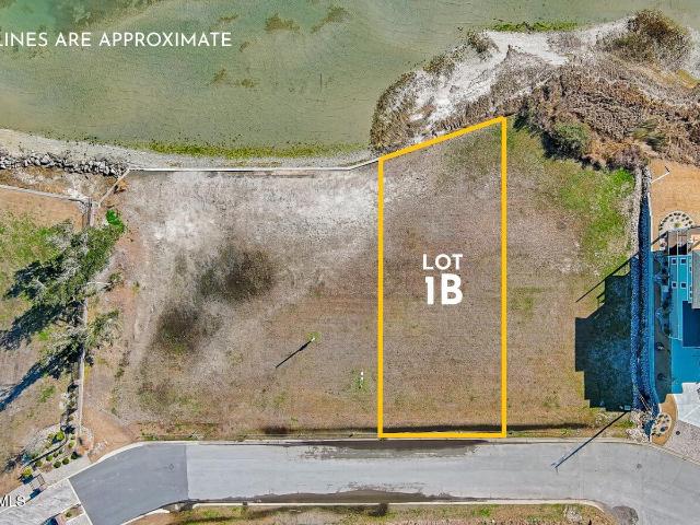 Land for sale in Morehead City, North Carolina