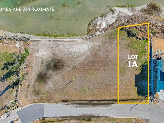 Land for sale in Morehead City, North Carolina