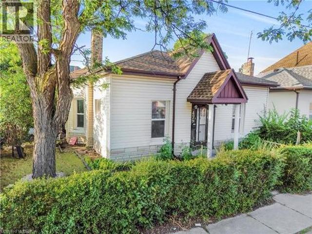 House for sale in Brant, Ontario