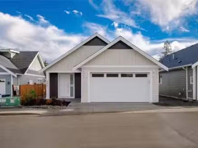House for sale in Parksville, British Columbia