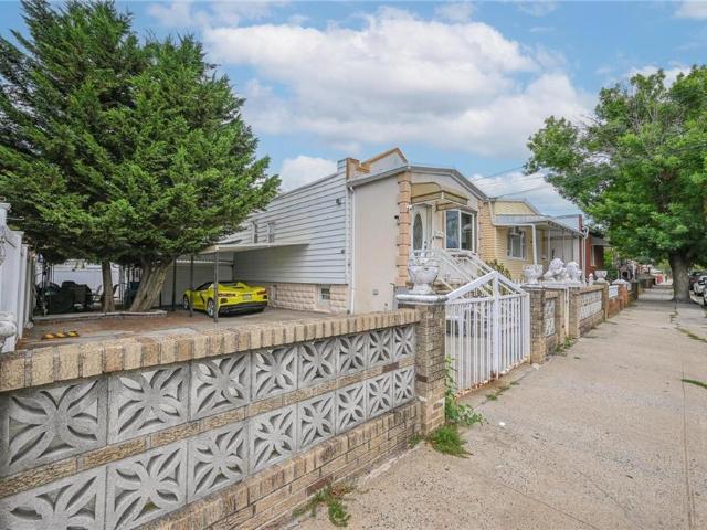 Land for sale in Arverne, New York