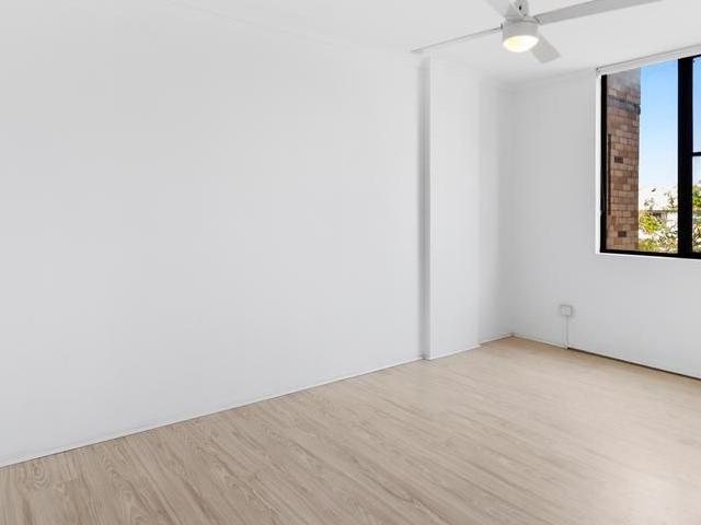 Apartment for rent in Southport, Gold Coast City