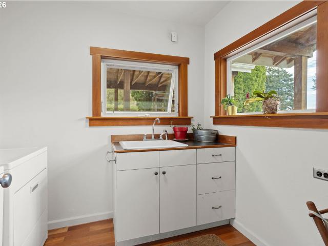 House for sale in Stevenson, Washington