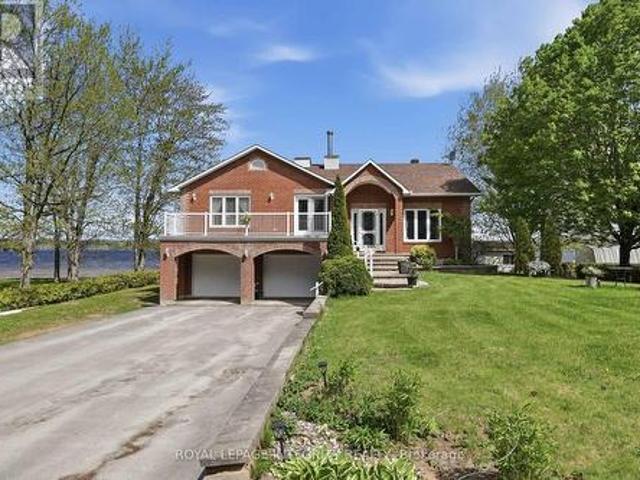 House for sale in Clarence-rockland, Ontario