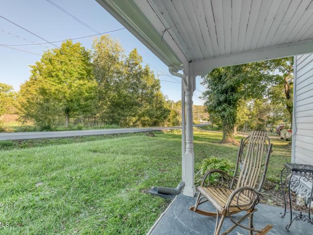 House for sale in Piney Flats, East Tennessee