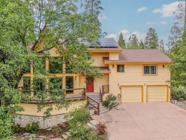 House for sale in Murphys, California