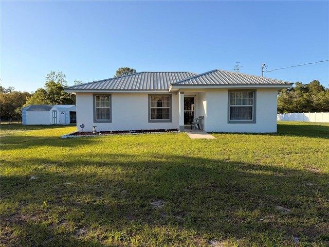House for sale in Pierson, Florida