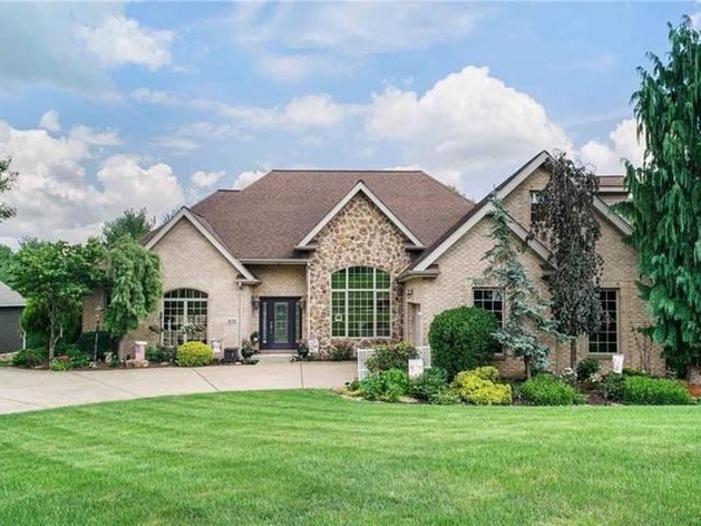 House for sale in Houston, Pennsylvania