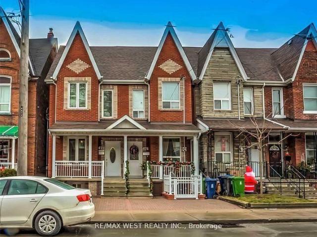 Townhouse for sale in Woburn, Ontario