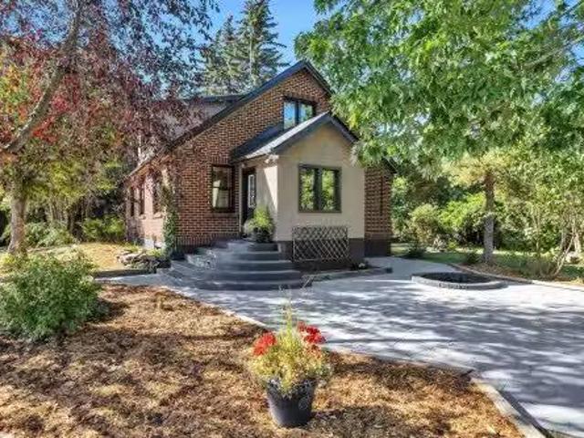 House for sale in Alberta