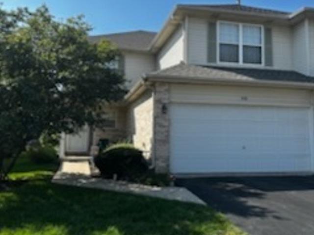 Townhouse for sale in Joliet, Illinois